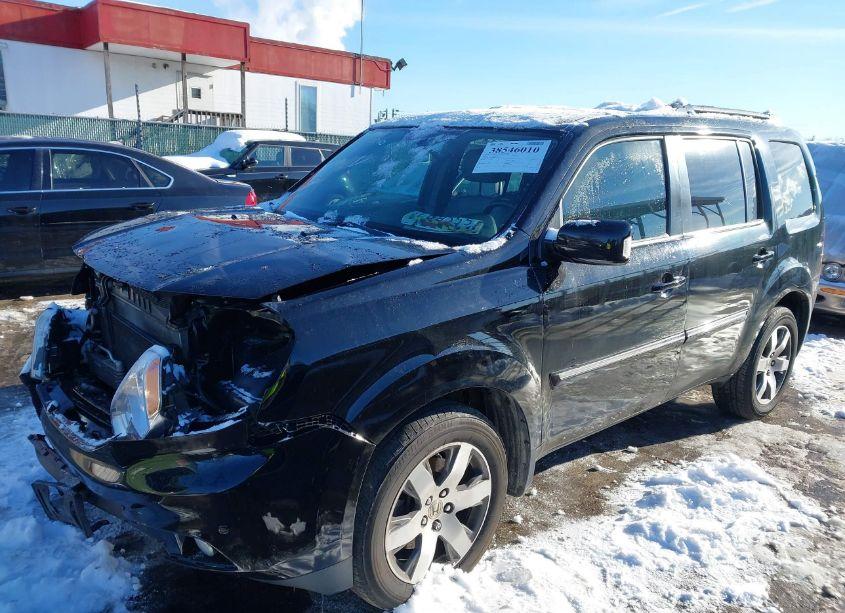 Photo 2 of 2014 Honda Pilot TOURING (VIN 5FNYF4H93EB013233)