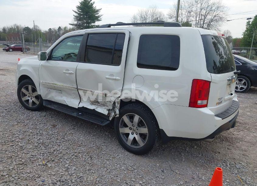 Photo 3 of 2014 Honda Pilot TOURING (VIN 5FNYF4H93EB023602)