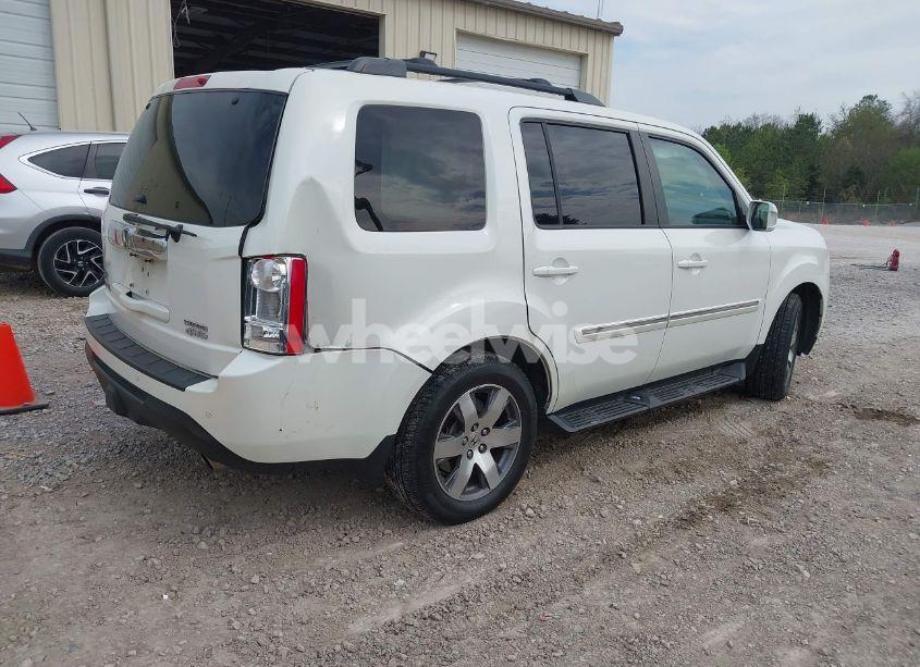 Photo 4 of 2014 Honda Pilot TOURING (VIN 5FNYF4H93EB023602)