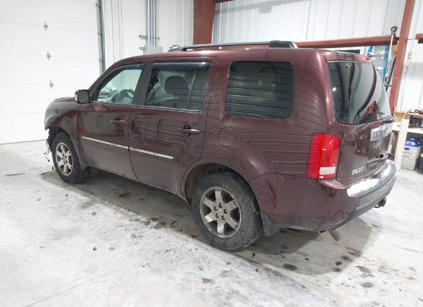 Photo 3 of 2011 Honda Pilot TOURING (VIN 5FNYF4H94BB074604)