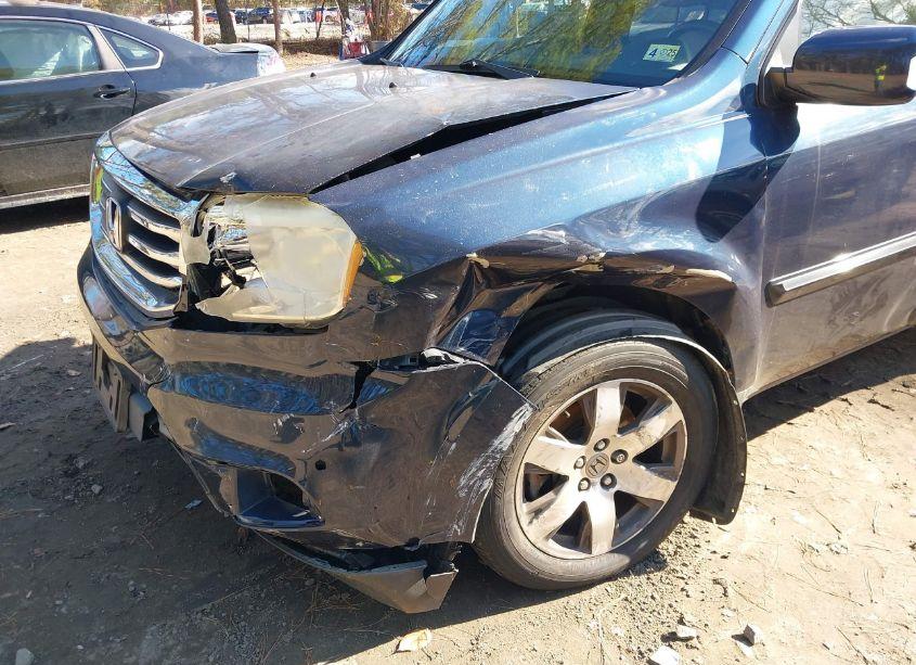 Photo 6 of 2012 Honda Pilot TOURING (VIN 5FNYF4H94CB020835)