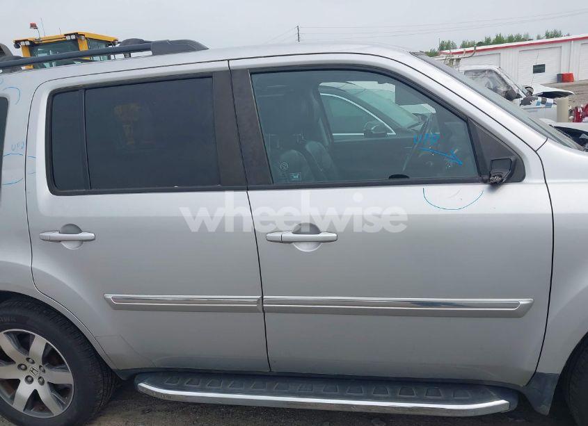 Photo 14 of 2012 Honda Pilot TOURING (VIN 5FNYF4H94CB051907)
