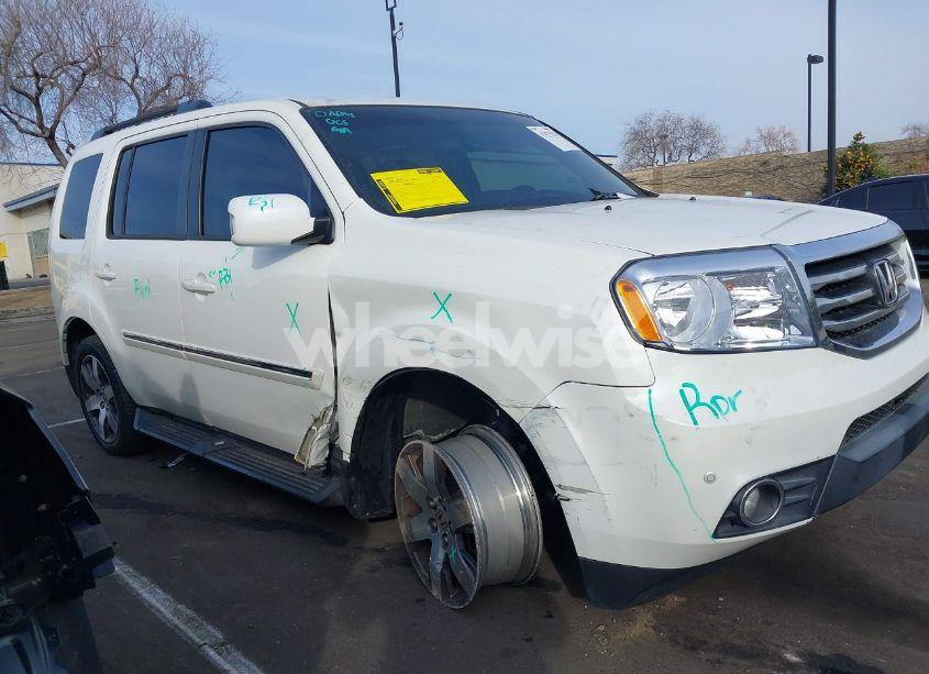 Photo 6 of 2013 Honda Pilot TOURING (VIN 5FNYF4H94DB019993)