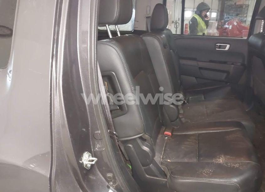 Photo 8 of 2015 Honda Pilot TOURING (VIN 5FNYF4H94FB020712)