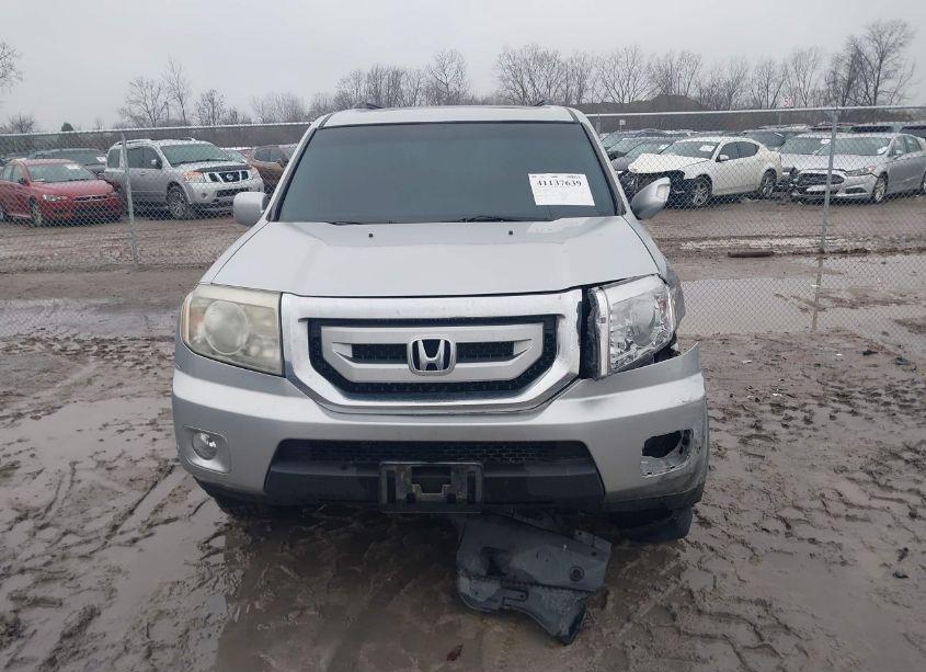 Photo 12 of 2011 Honda Pilot TOURING (VIN 5FNYF4H95BB062641)