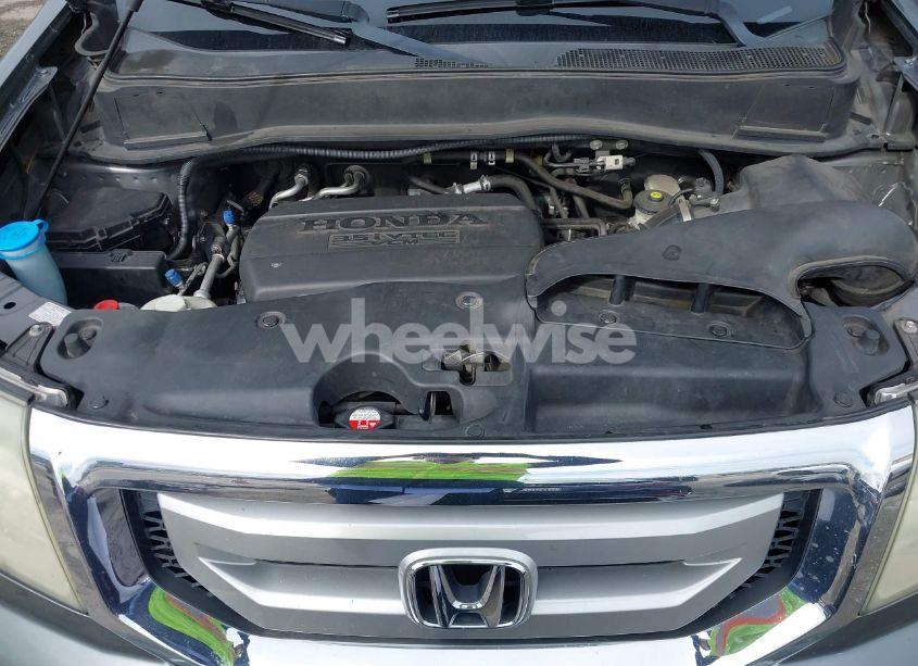 Photo 10 of 2011 Honda Pilot TOURING (VIN 5FNYF4H95BB067399)