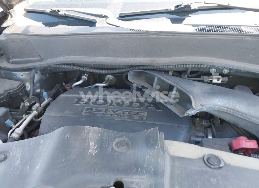 Photo 10 of 2011 Honda Pilot TOURING (VIN 5FNYF4H95BB090892)