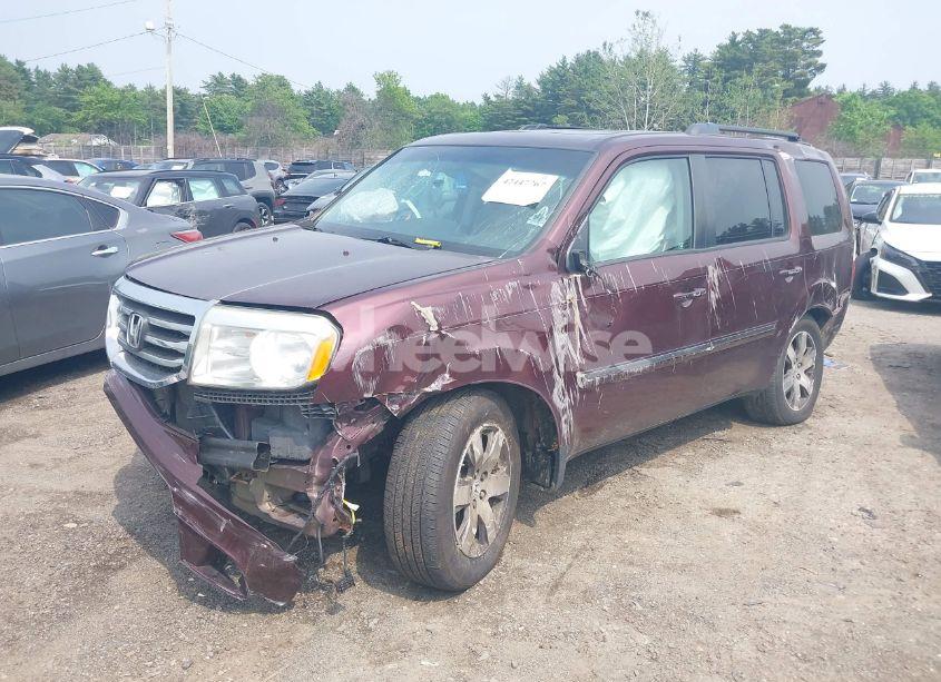 Photo 2 of 2012 Honda Pilot TOURING (VIN 5FNYF4H95CB037112)