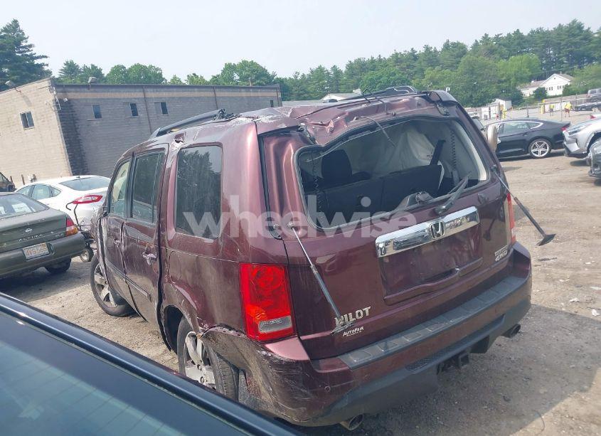 Photo 3 of 2012 Honda Pilot TOURING (VIN 5FNYF4H95CB037112)