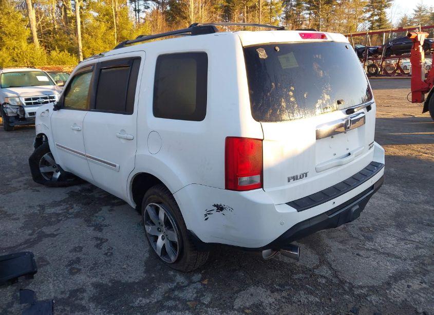 Photo 3 of 2012 Honda Pilot TOURING (VIN 5FNYF4H95CB037935)