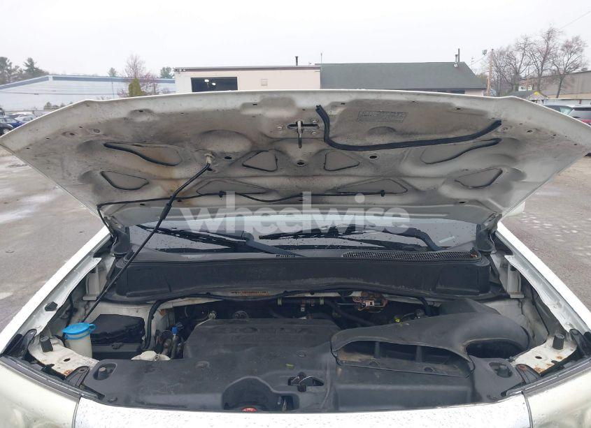 Photo 10 of 2013 Honda Pilot TOURING (VIN 5FNYF4H95DB011661)