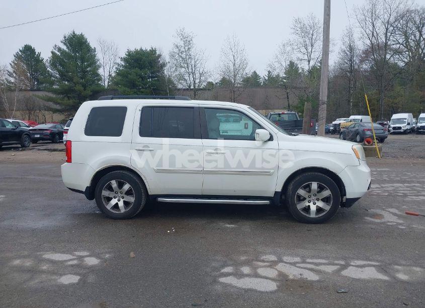 Photo 13 of 2013 Honda Pilot TOURING (VIN 5FNYF4H95DB011661)