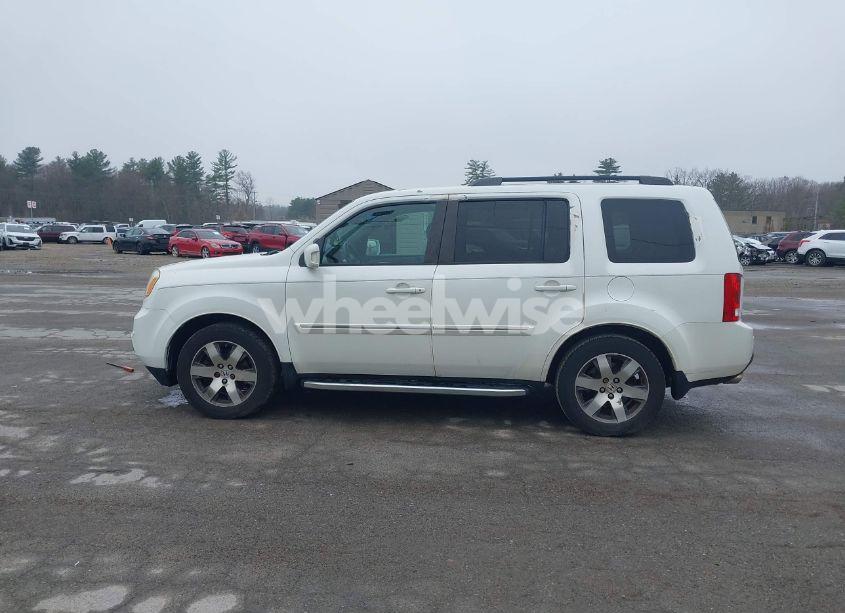 Photo 14 of 2013 Honda Pilot TOURING (VIN 5FNYF4H95DB011661)