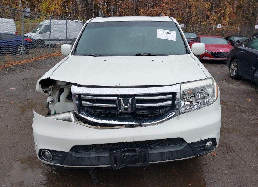 Photo 12 of 2013 Honda Pilot TOURING (VIN 5FNYF4H95DB013832)