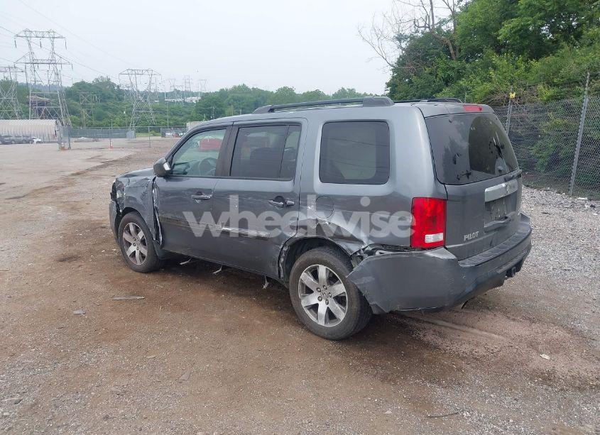 Photo 3 of 2013 Honda Pilot TOURING (VIN 5FNYF4H95DB027343)
