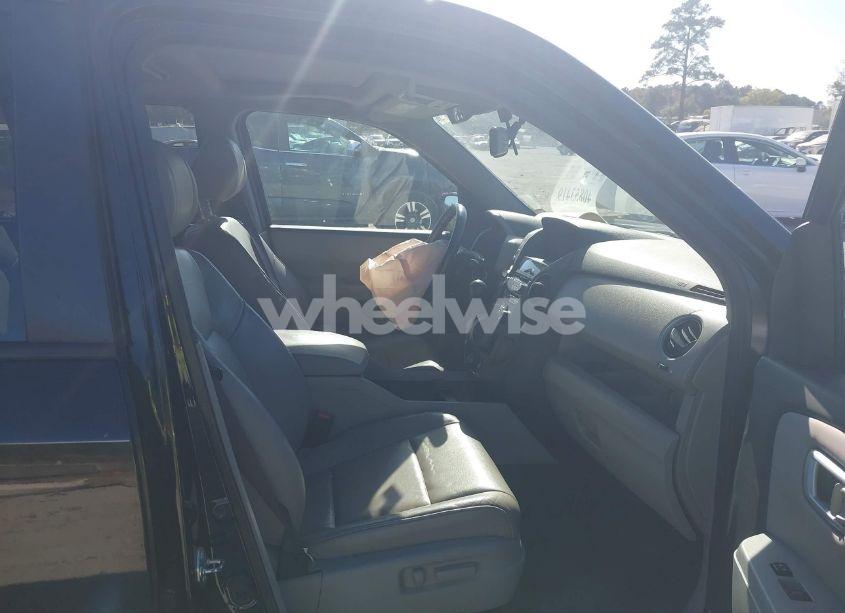 Photo 5 of 2014 Honda Pilot TOURING (VIN 5FNYF4H95EB041938)