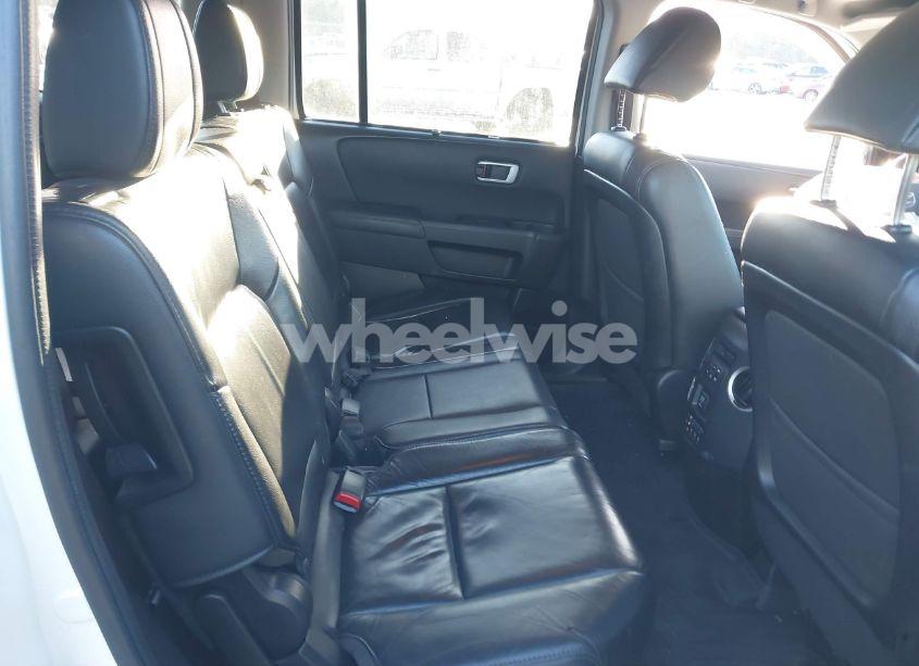 Photo 8 of 2015 Honda Pilot TOURING (VIN 5FNYF4H95FB029807)