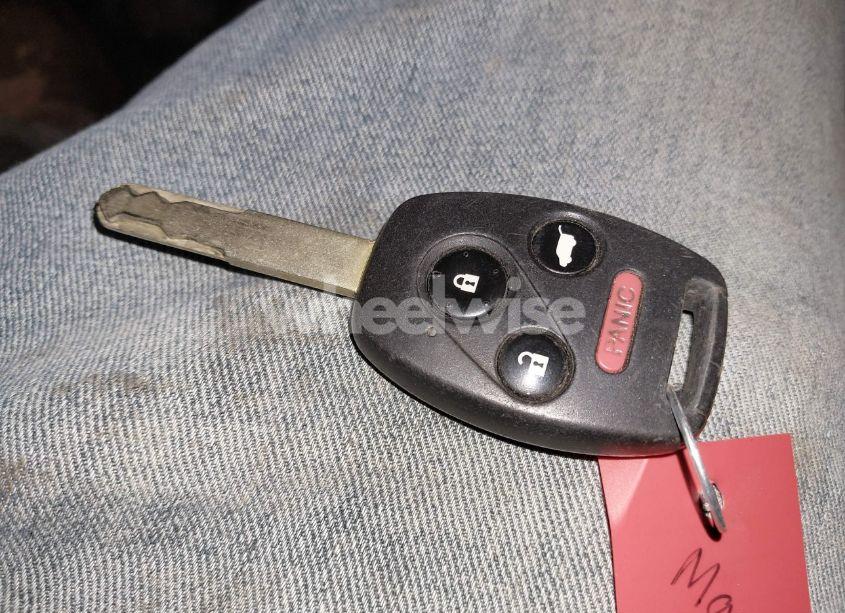 Photo 11 of 2010 Honda Pilot TOURING (VIN 5FNYF4H96AB007923)