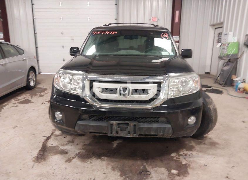 Photo 12 of 2010 Honda Pilot TOURING (VIN 5FNYF4H96AB007923)