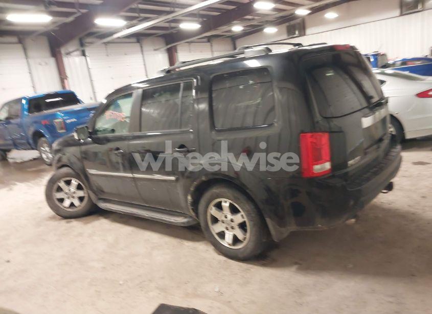 Photo 14 of 2010 Honda Pilot TOURING (VIN 5FNYF4H96AB007923)