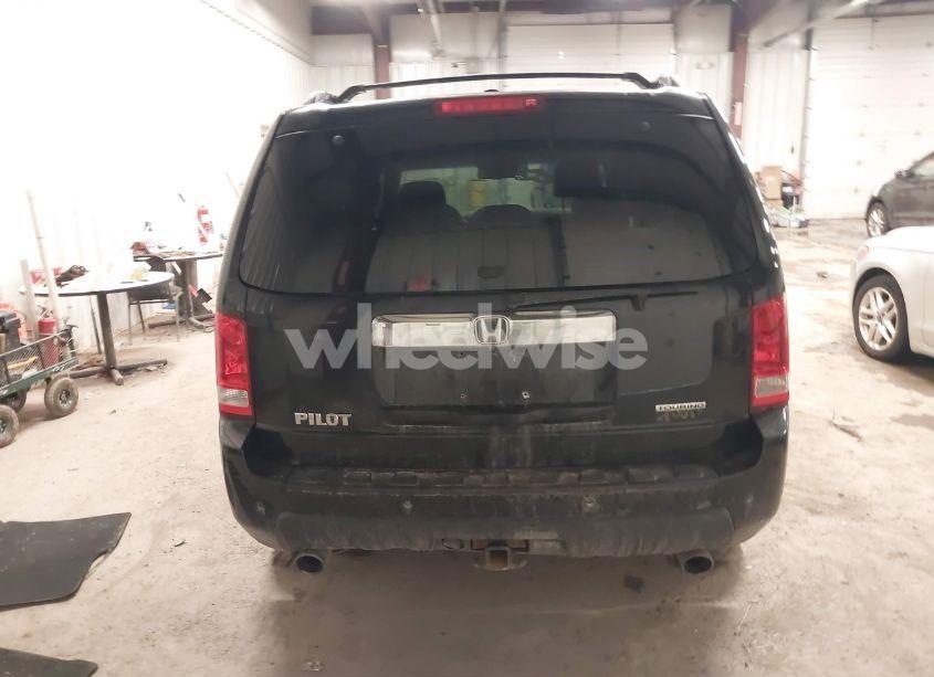 Photo 16 of 2010 Honda Pilot TOURING (VIN 5FNYF4H96AB007923)