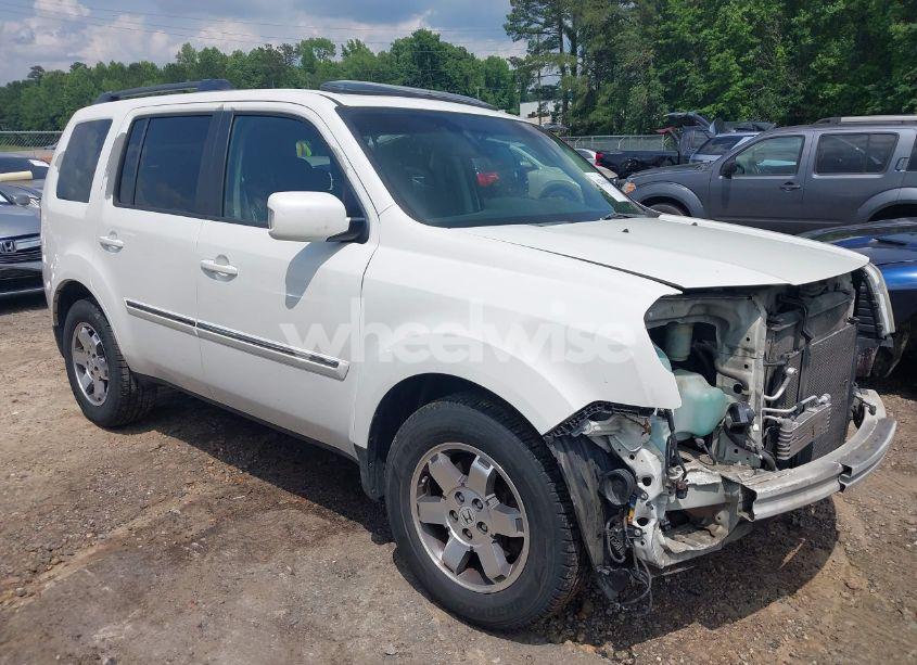 2011 Honda Pilot TOURING (VIN 5FNYF4H96BB037120) main photo