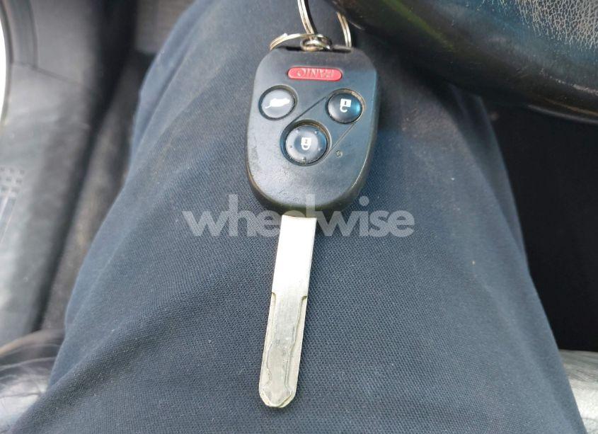 Photo 11 of 2011 Honda Pilot TOURING (VIN 5FNYF4H96BB037120)