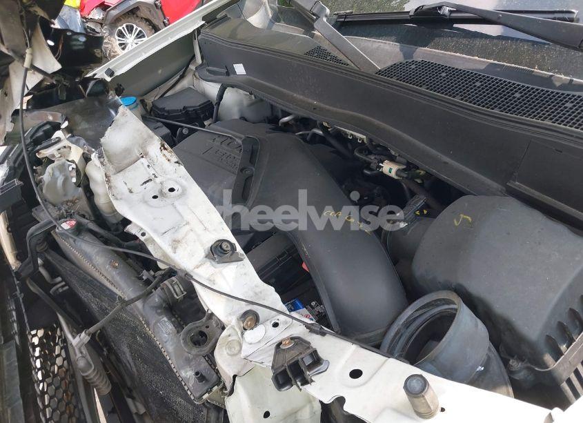 Photo 10 of 2011 Honda Pilot TOURING (VIN 5FNYF4H96BB082963)