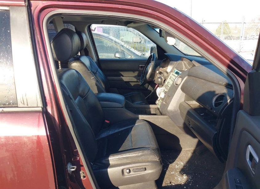 Photo 5 of 2011 Honda Pilot TOURING (VIN 5FNYF4H96BB087483)