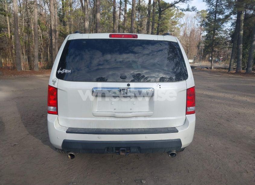 Photo 17 of 2011 Honda Pilot TOURING (VIN 5FNYF4H96BB105979)