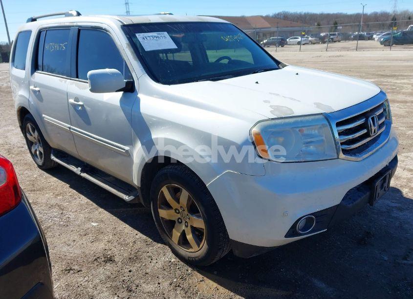 2012 Honda Pilot TOURING (VIN 5FNYF4H96CB012946) main photo