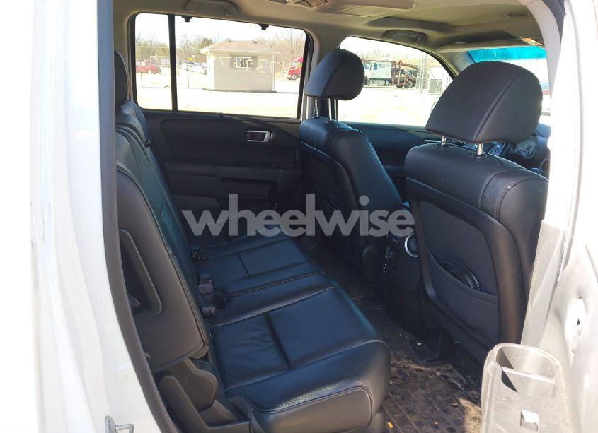 Photo 8 of 2012 Honda Pilot TOURING (VIN 5FNYF4H96CB012946)