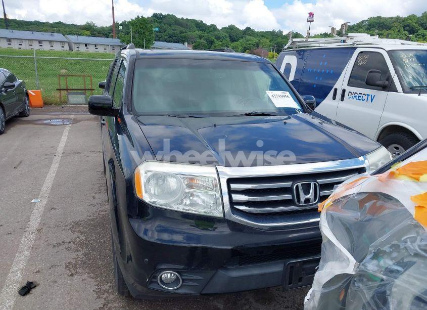 Photo 12 of 2012 Honda Pilot TOURING (VIN 5FNYF4H96CB047843)