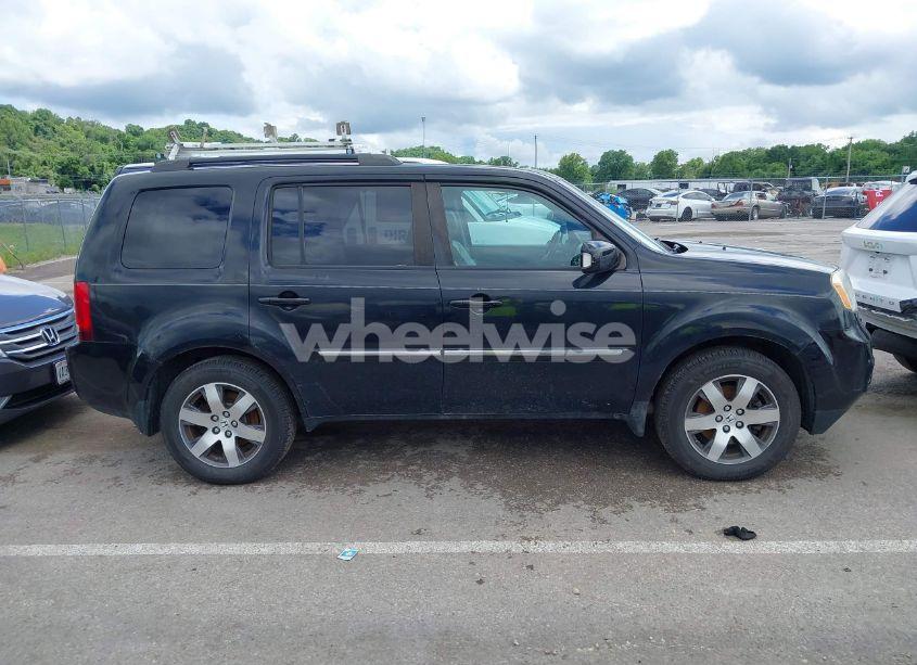 Photo 13 of 2012 Honda Pilot TOURING (VIN 5FNYF4H96CB047843)