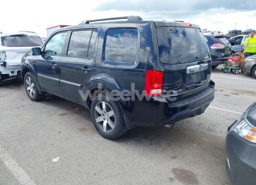 Photo 3 of 2012 Honda Pilot TOURING (VIN 5FNYF4H96CB047843)