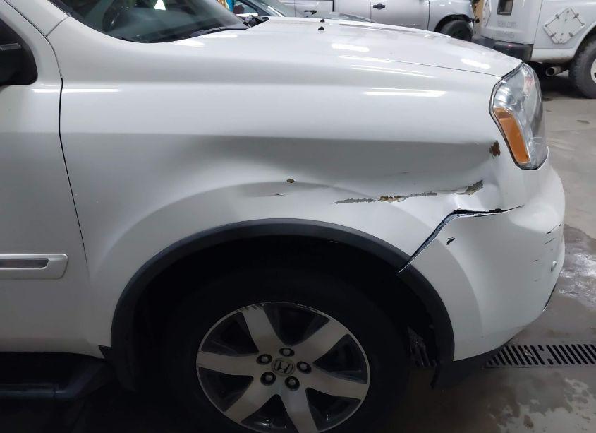 Photo 17 of 2012 Honda Pilot TOURING (VIN 5FNYF4H96CB082057)