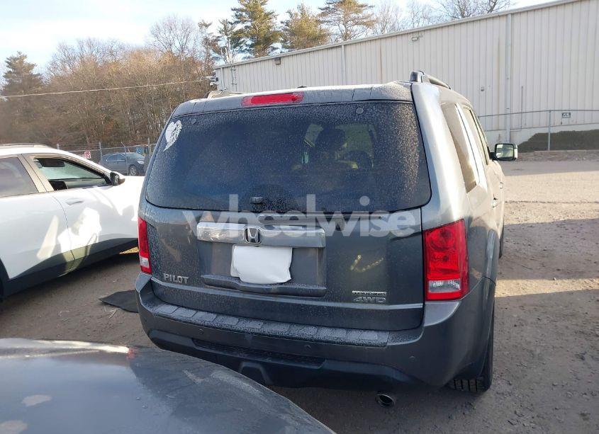 Photo 16 of 2013 Honda Pilot TOURING (VIN 5FNYF4H96DB032874)