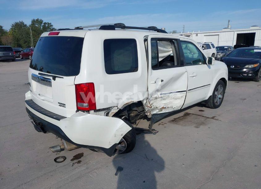 Photo 4 of 2013 Honda Pilot TOURING (VIN 5FNYF4H96DB064627)