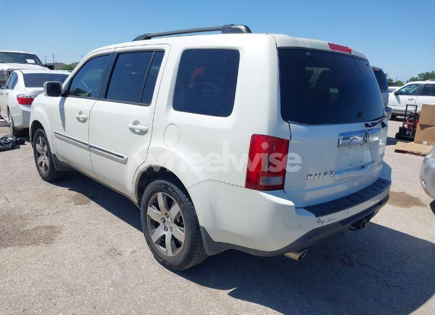 Photo 3 of 2013 Honda Pilot TOURING (VIN 5FNYF4H96DB067995)