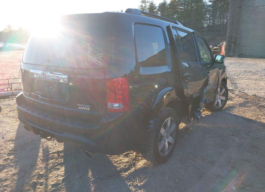 Photo 4 of 2014 Honda Pilot TOURING (VIN 5FNYF4H96EB002338)
