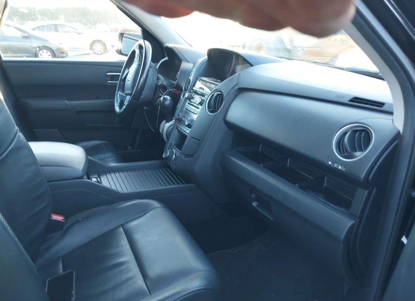 Photo 5 of 2014 Honda Pilot TOURING (VIN 5FNYF4H96EB002338)