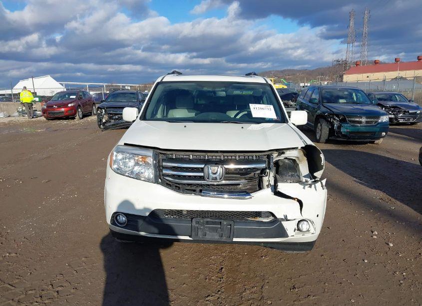 Photo 12 of 2015 Honda Pilot TOURING (VIN 5FNYF4H96FB066364)