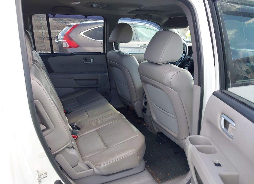 Photo 8 of 2015 Honda Pilot TOURING (VIN 5FNYF4H96FB066364)