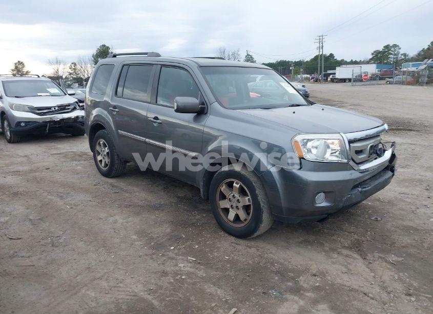 2011 Honda Pilot TOURING (VIN 5FNYF4H97BB007673) main photo