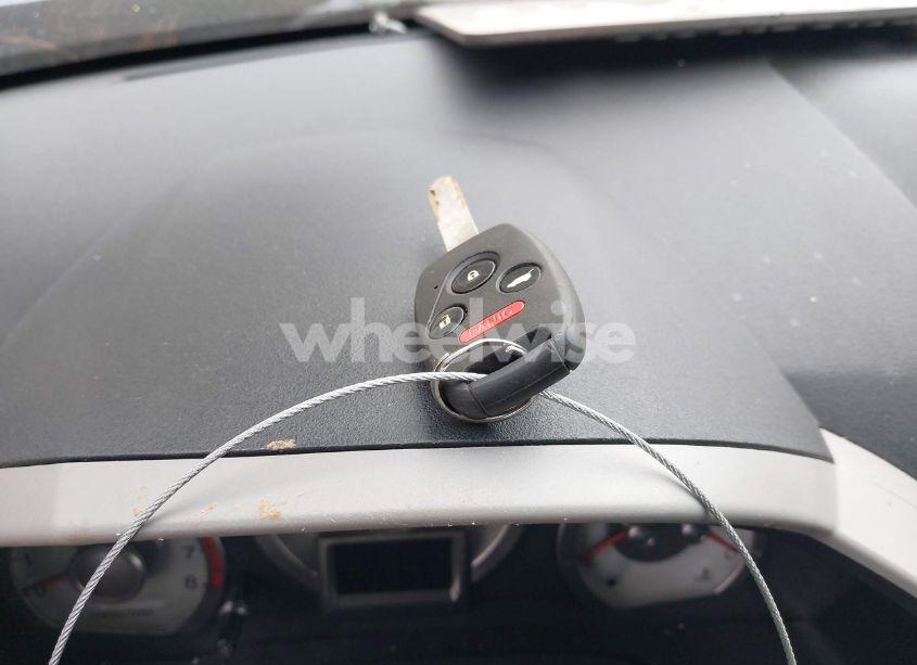 Photo 11 of 2011 Honda Pilot TOURING (VIN 5FNYF4H97BB007673)