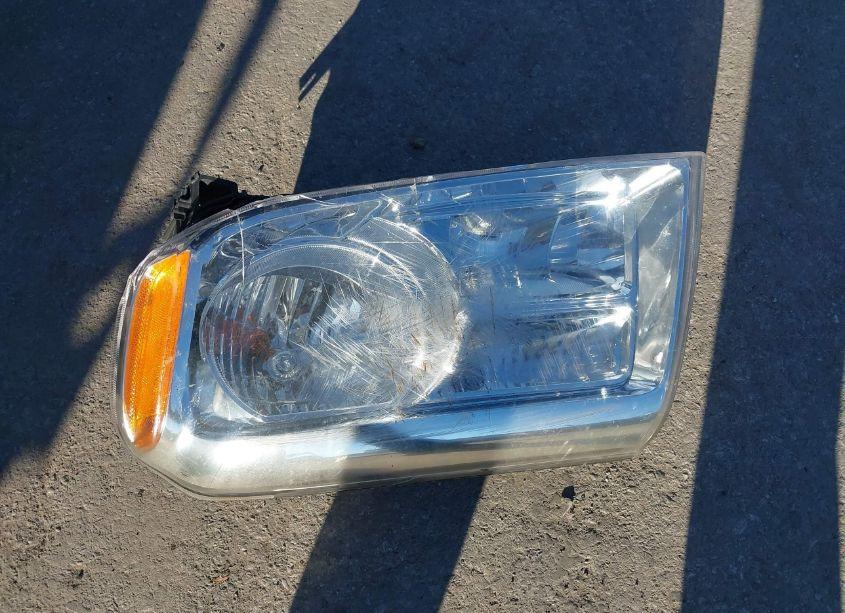 Photo 12 of 2014 Honda Pilot TOURING (VIN 5FNYF4H97EB036630)