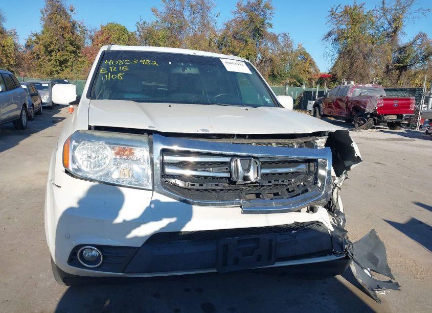 Photo 13 of 2014 Honda Pilot TOURING (VIN 5FNYF4H97EB036630)