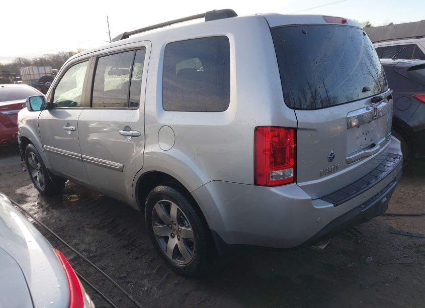 Photo 3 of 2014 Honda Pilot TOURING (VIN 5FNYF4H97EB048194)