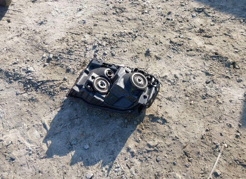 Photo 12 of 2015 Honda Pilot TOURING (VIN 5FNYF4H97FB072013)