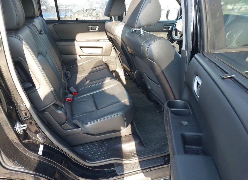 Photo 8 of 2015 Honda Pilot TOURING (VIN 5FNYF4H97FB072013)
